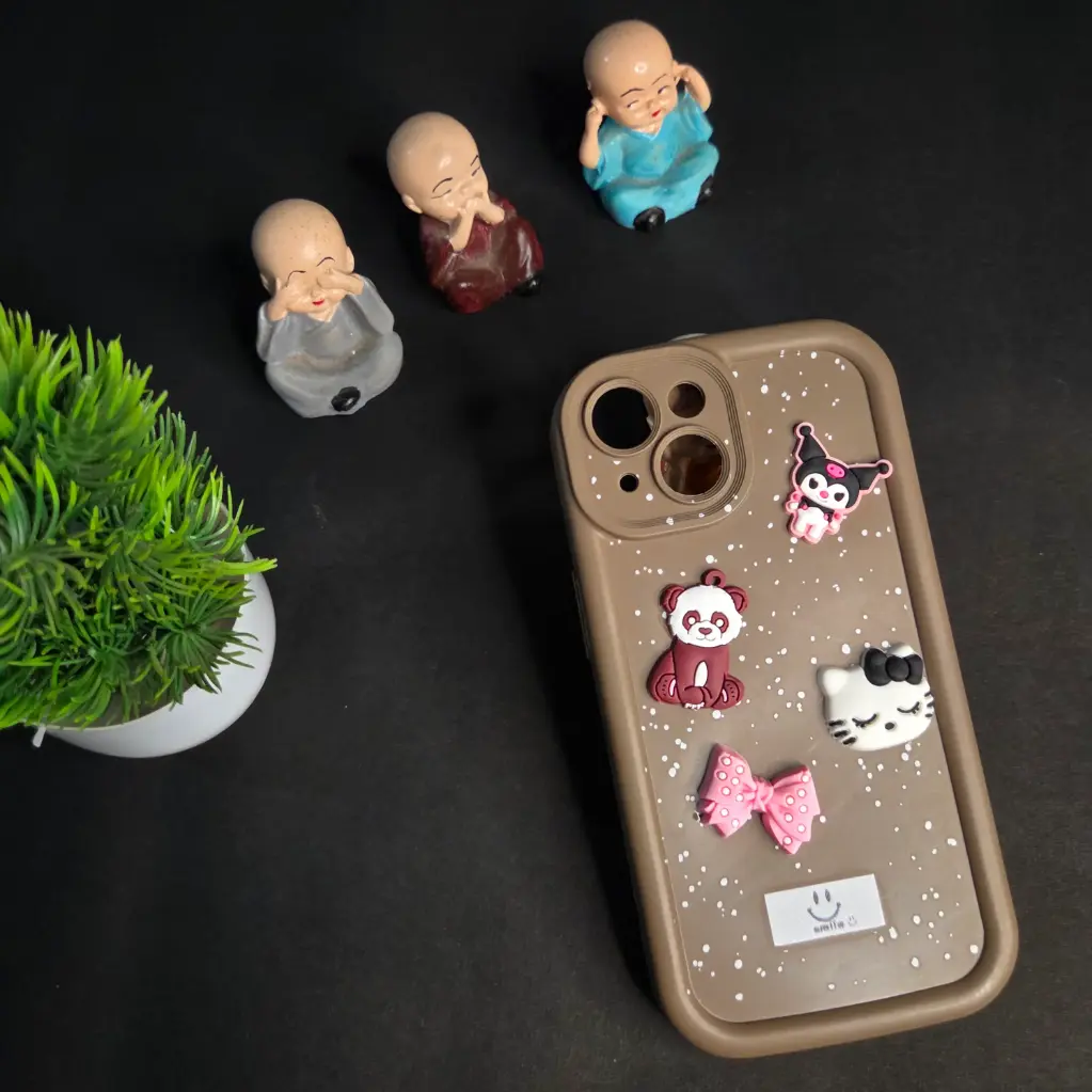 Kitty Case iPhone 15